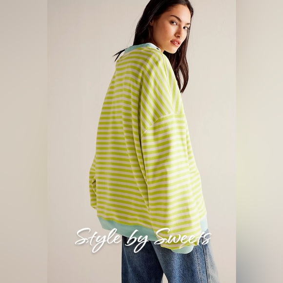 Free People Classic Striped Oversized Crewneck Lime Combo - Picture 4 of 4